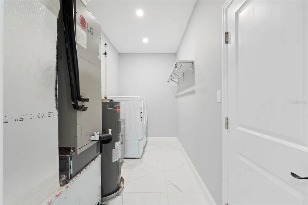 3225 LAUREL AVENUE Clearwater, FL 33762