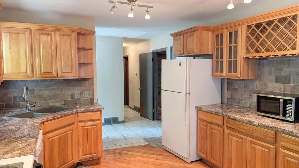 211 2nd Street SE Cook, MN 55723
