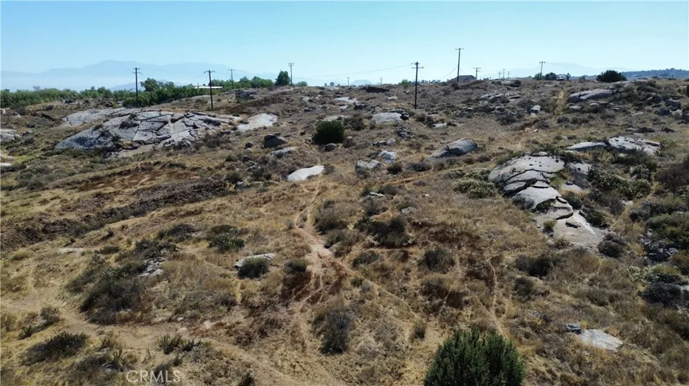 22300 O FERRALL ROAD Perris, CA 92570