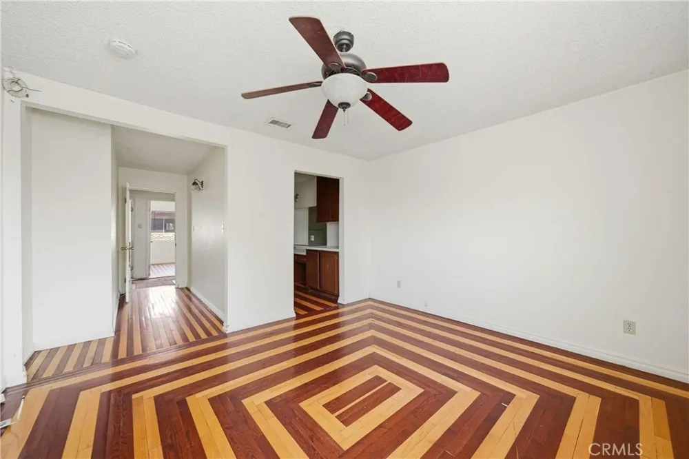 16600 Terrace #F Fontana, CA 92335