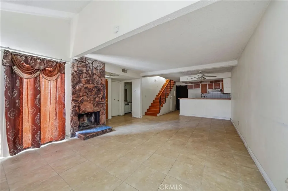 16600 Terrace #F Fontana, CA 92335