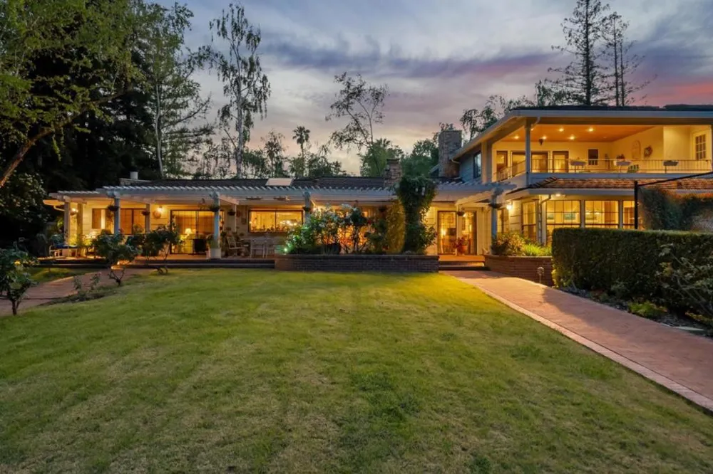 14750 Sobey Road Saratoga, CA 95070