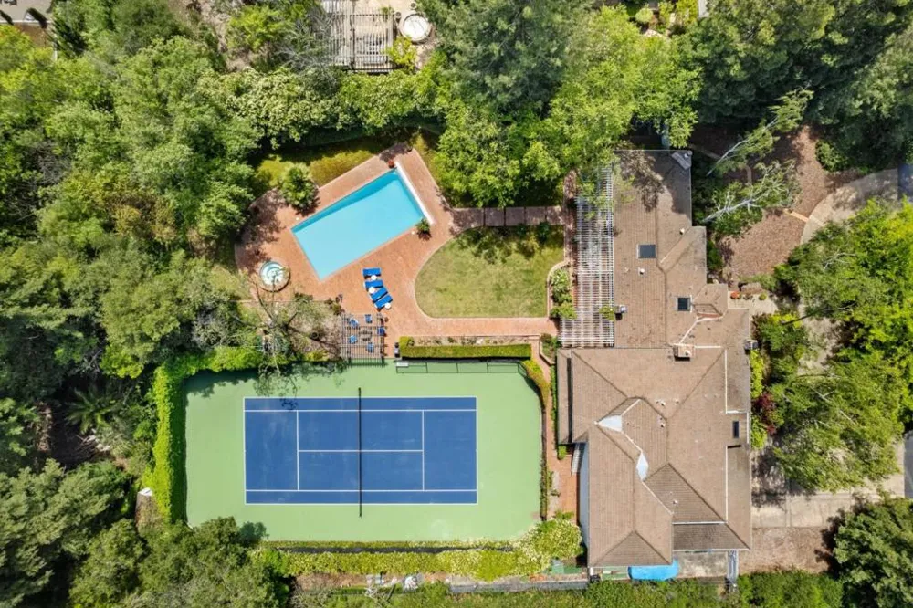 14750 Sobey Road Saratoga, CA 95070