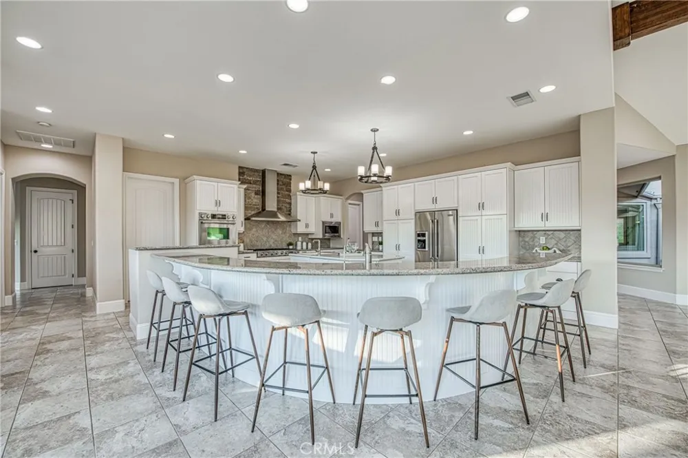 14209 Academy Oaks Ln Clovis, CA 93619