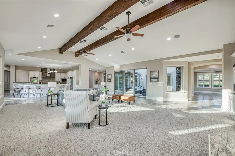 14209 Academy Oaks Ln Clovis, CA 93619