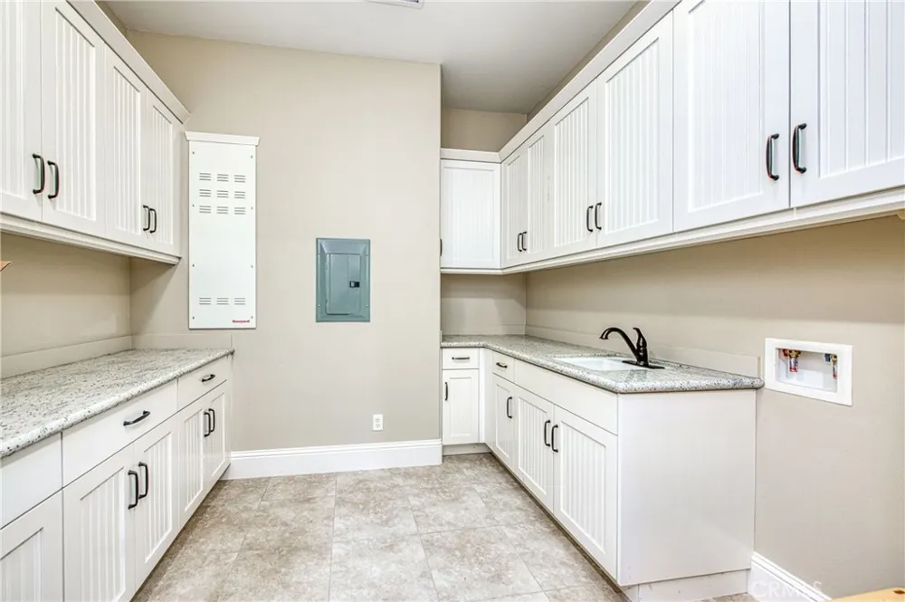 14209 Academy Oaks Ln Clovis, CA 93619