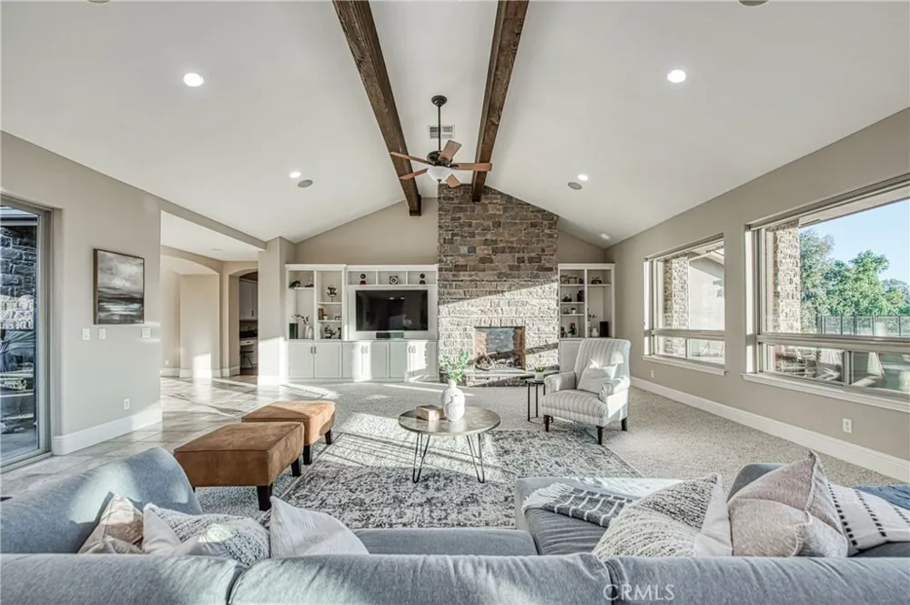 14209 Academy Oaks Ln Clovis, CA 93619