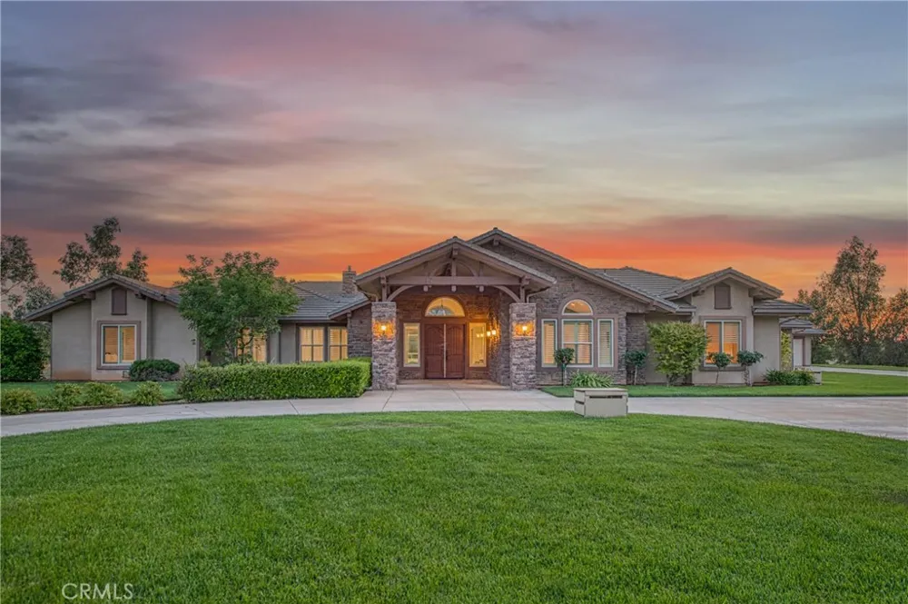 14209 Academy Oaks Ln Clovis, CA 93619
