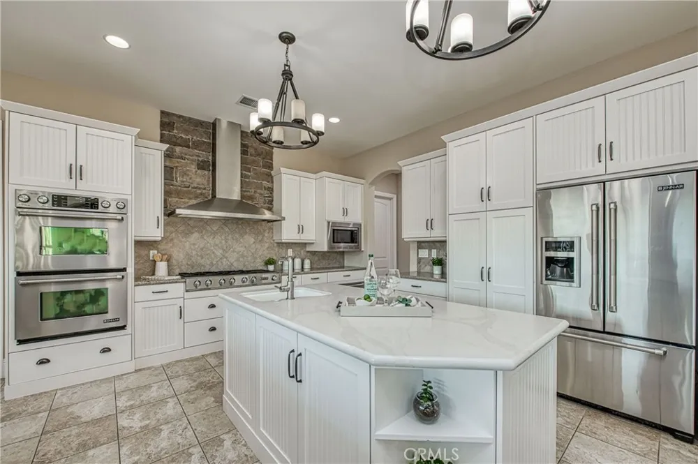 14209 Academy Oaks Ln Clovis, CA 93619