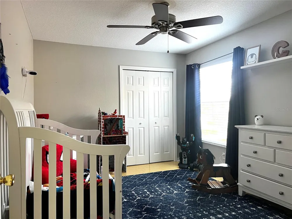8848 CAMERON CREST DRIVE Tampa, FL 33626