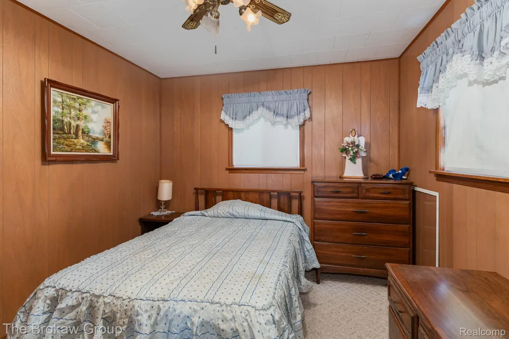 4448 Loon Lake Road Plainfield Township, MI 48739