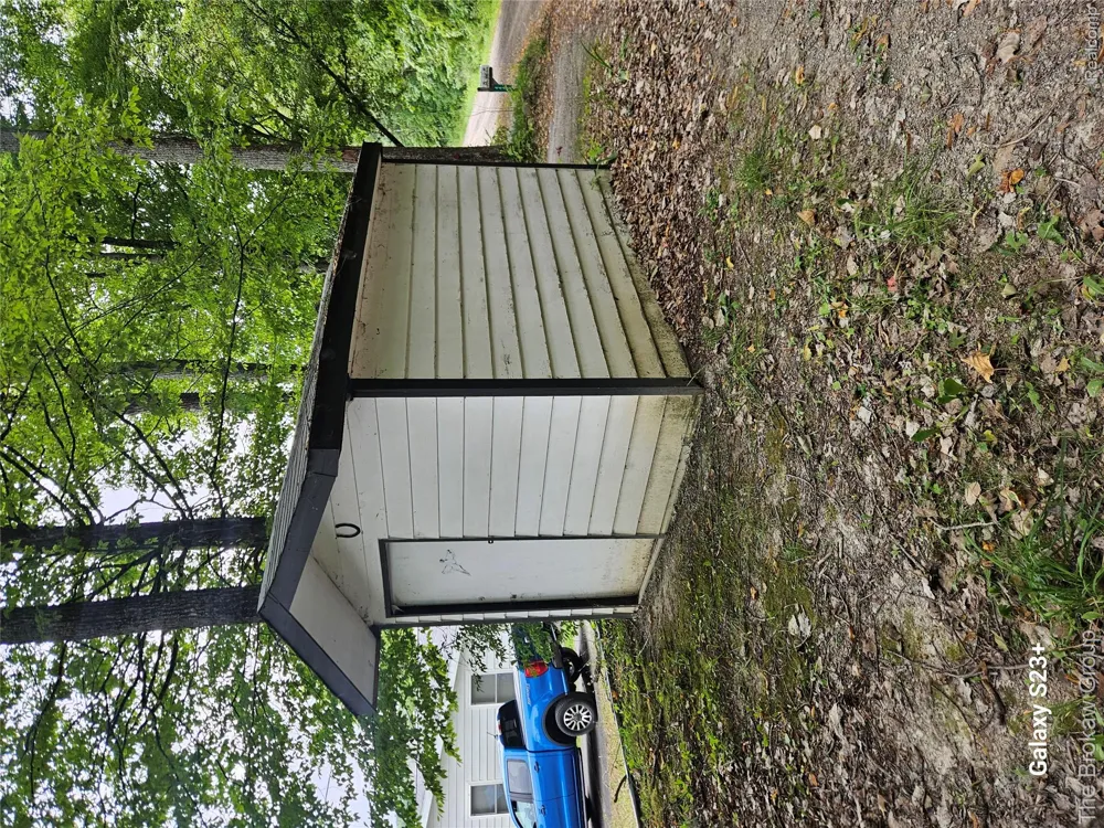 4448 Loon Lake Road Plainfield Township, MI 48739