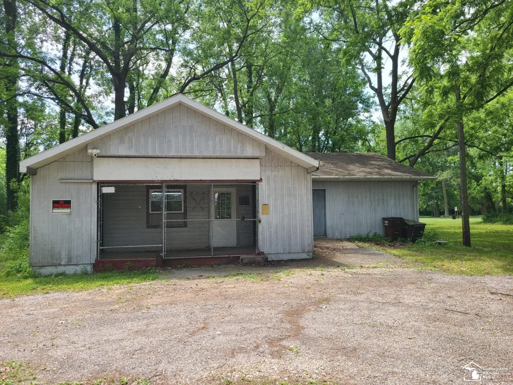 2807 W Smith Road Bedford Township, MI 48144