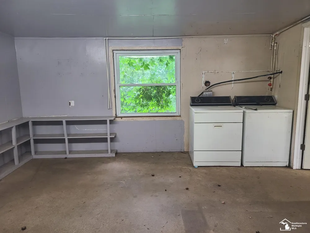 2807 W Smith Road Bedford Township, MI 48144