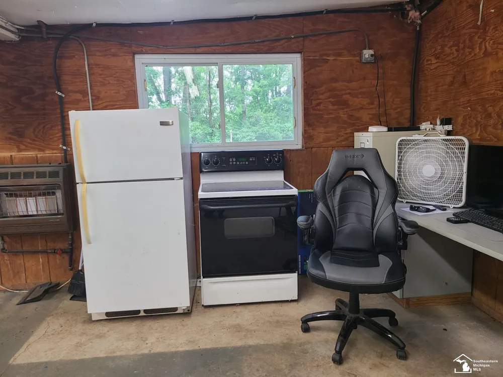 2807 W Smith Road Bedford Township, MI 48144