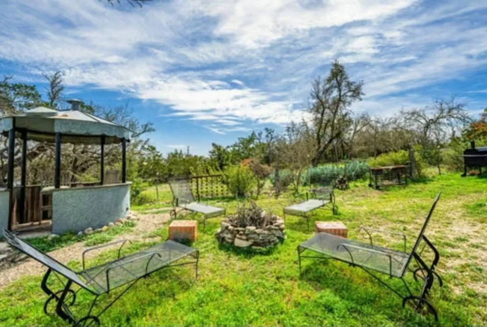 283 2nd Street Harper, TX 78631