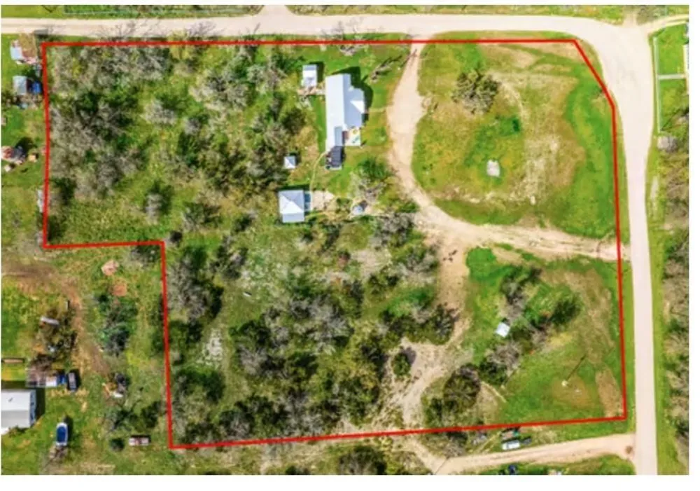 283 2nd Street Harper, TX 78631
