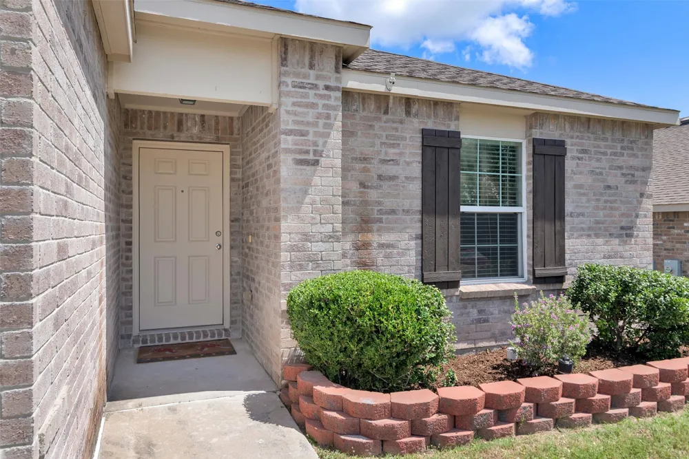 3011 Hickory Ridge Melissa, TX 75454