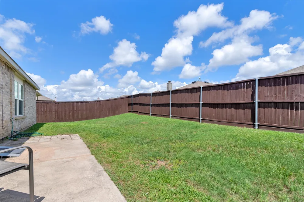 3011 Hickory Ridge Melissa, TX 75454