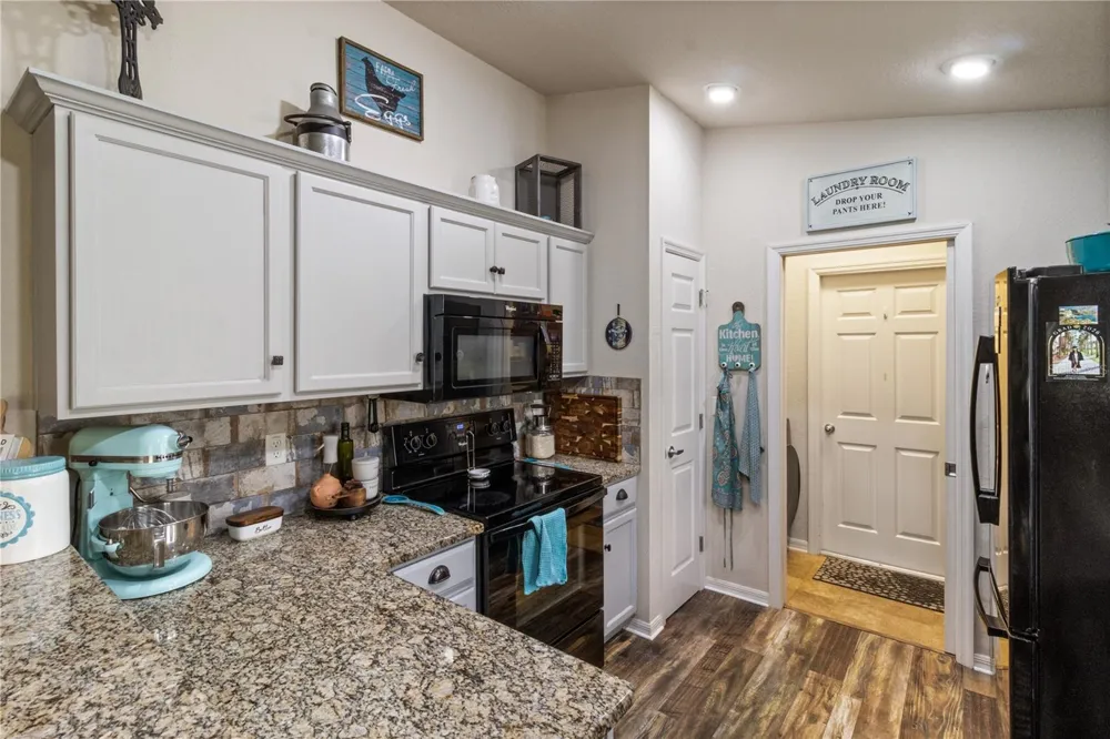 4562 FAIRWAY OAKS DRIVE Mulberry, FL 33860