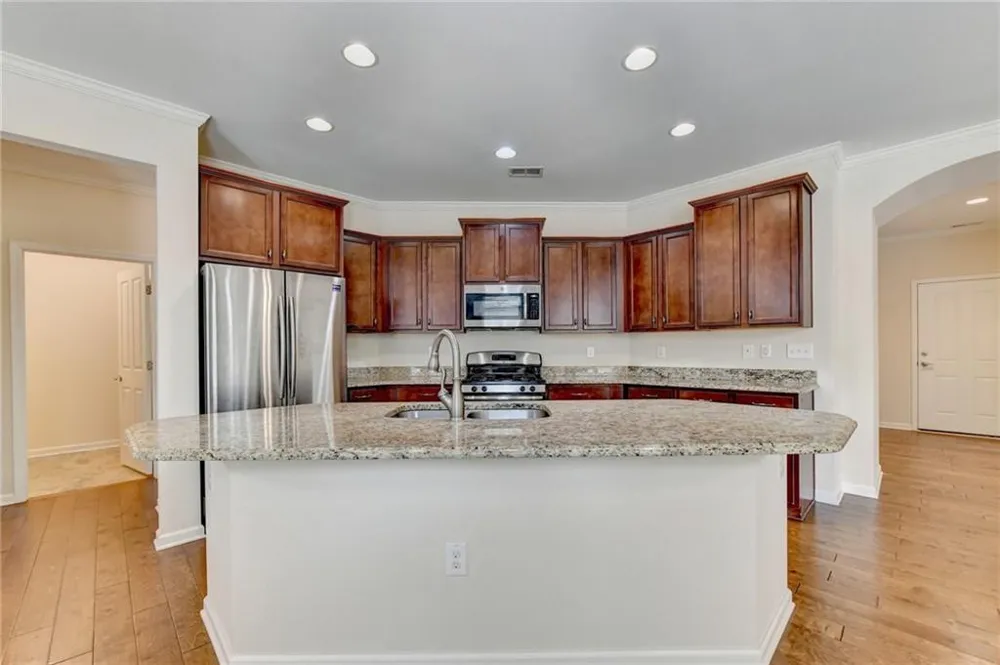 391 Gold Cove Lane Johns Creek, GA 30097