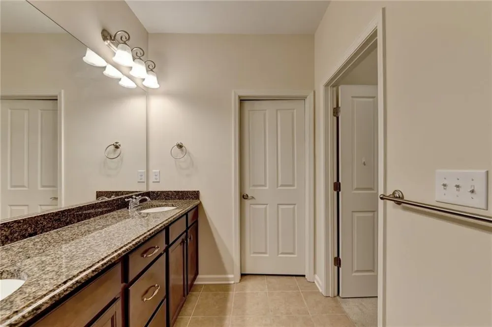 391 Gold Cove Lane Johns Creek, GA 30097