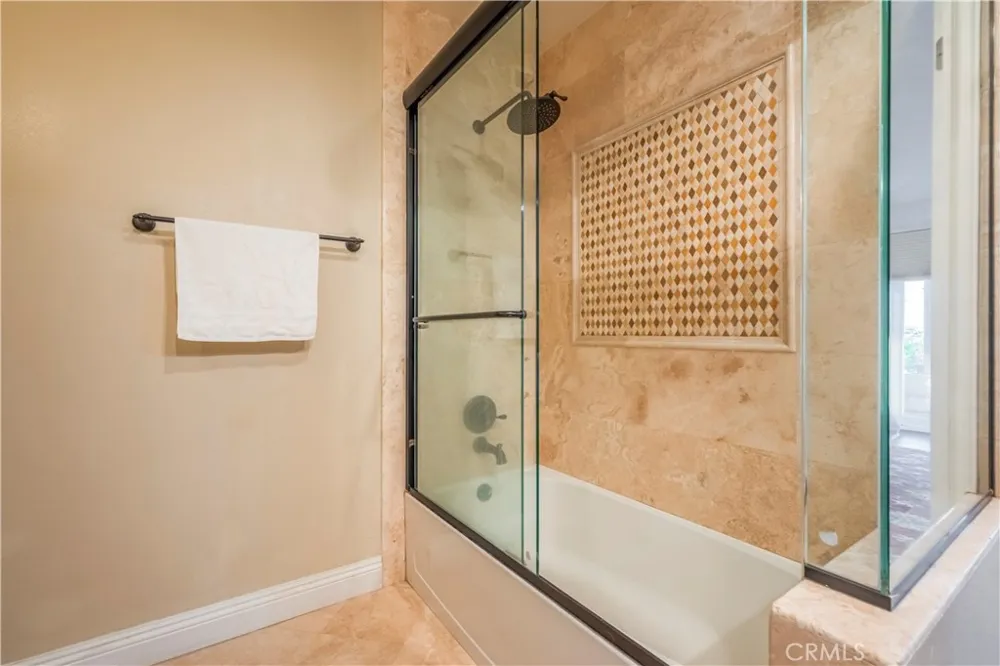 2333 Coronet Court Covina, CA 91724