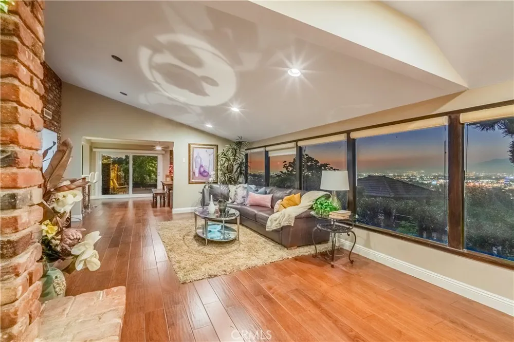 2333 Coronet Court Covina, CA 91724