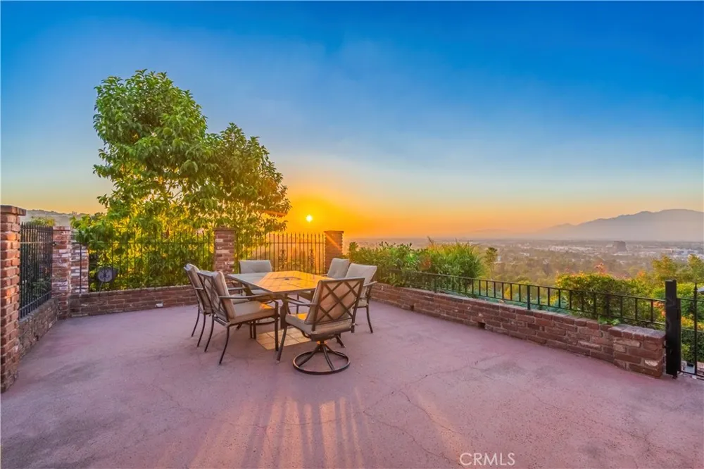 2333 Coronet Court Covina, CA 91724