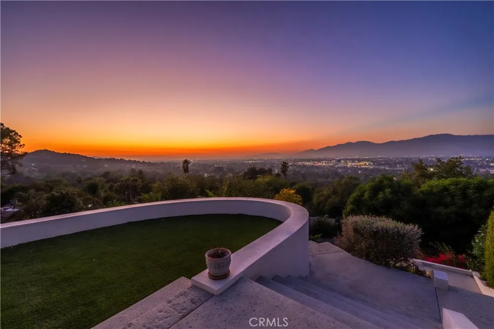 2333 Coronet Court Covina, CA 91724