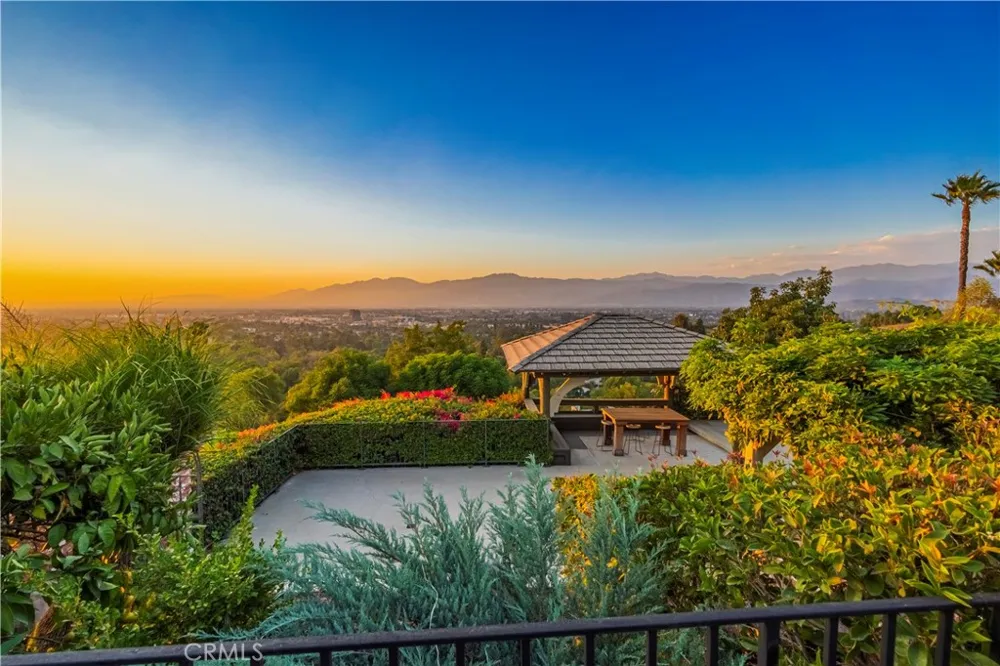 2333 Coronet Court Covina, CA 91724