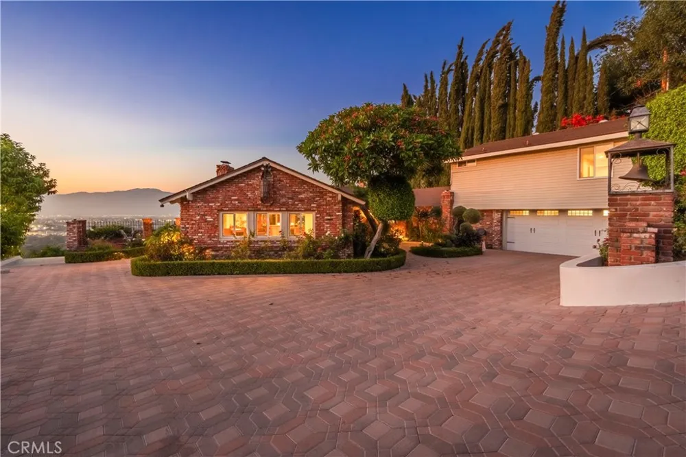 2333 Coronet Court Covina, CA 91724