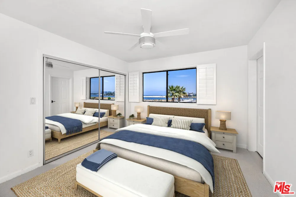 6206 Pacific Avenue #2 Playa del Rey, CA 90293
