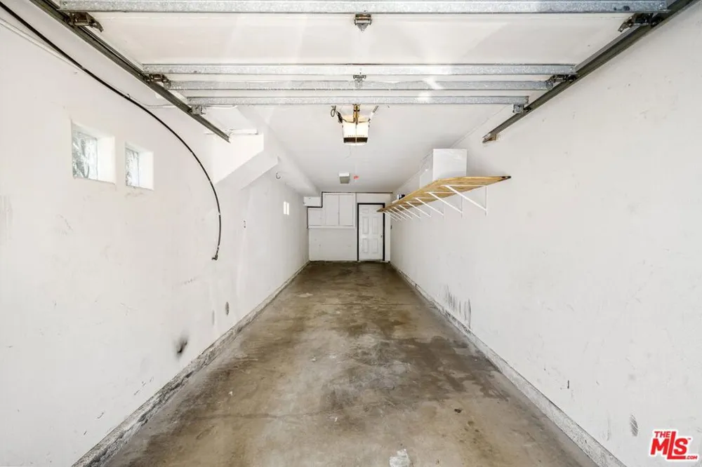 6206 Pacific Avenue #2 Playa del Rey, CA 90293