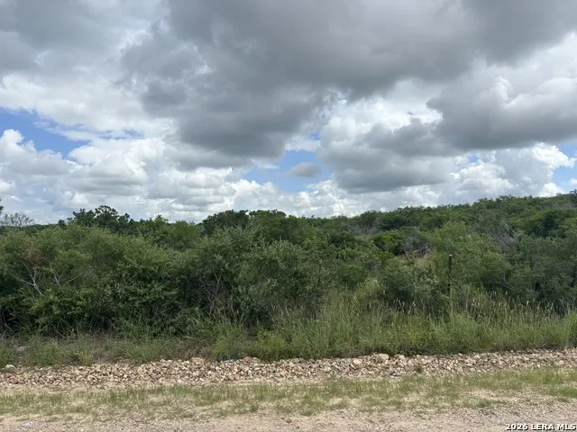 0 CR 1515 Moore, TX 78057