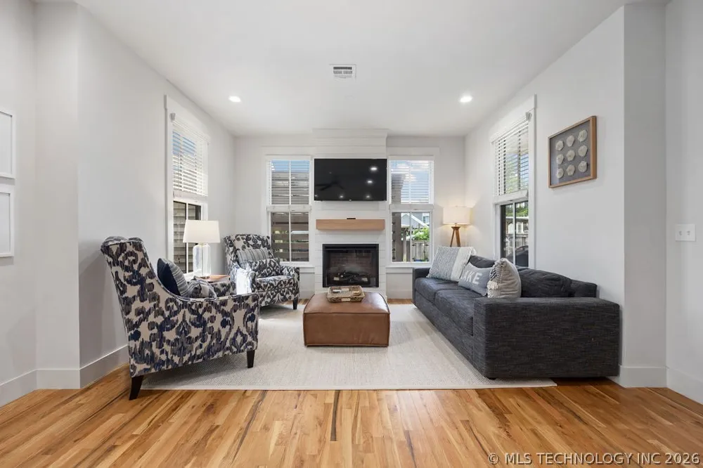 43 Center Lane S Carlton Landing, OK 74432