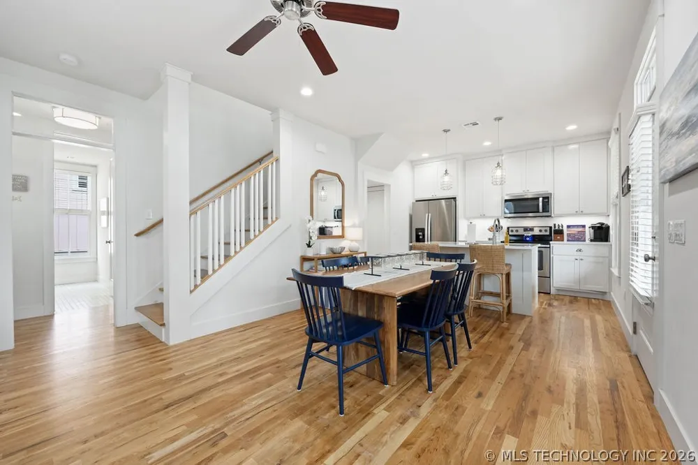 43 Center Lane S Carlton Landing, OK 74432