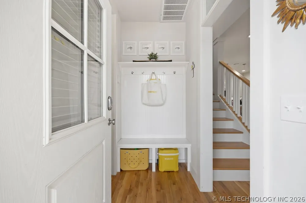 43 Center Lane S Carlton Landing, OK 74432