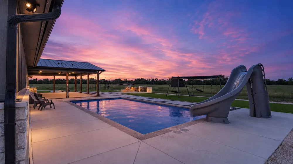 2676 Post Road #A & B San Marcos, TX 78666