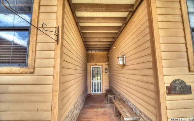 982 Skyview Ln Camp Wood, TX 78833