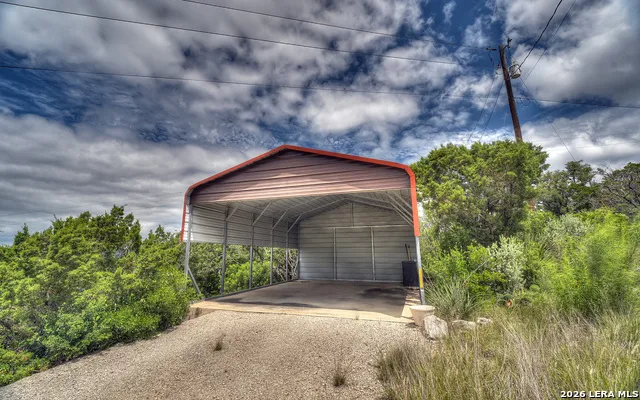 982 Skyview Ln Camp Wood, TX 78833