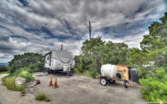 982 Skyview Ln Camp Wood, TX 78833