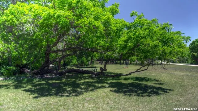 982 Skyview Ln Camp Wood, TX 78833