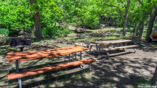 982 Skyview Ln Camp Wood, TX 78833