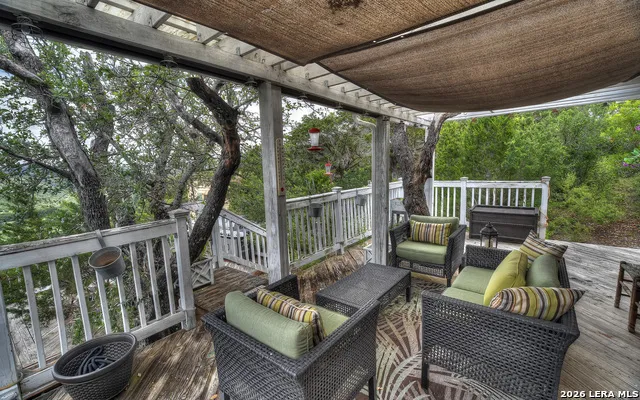 982 Skyview Ln Camp Wood, TX 78833