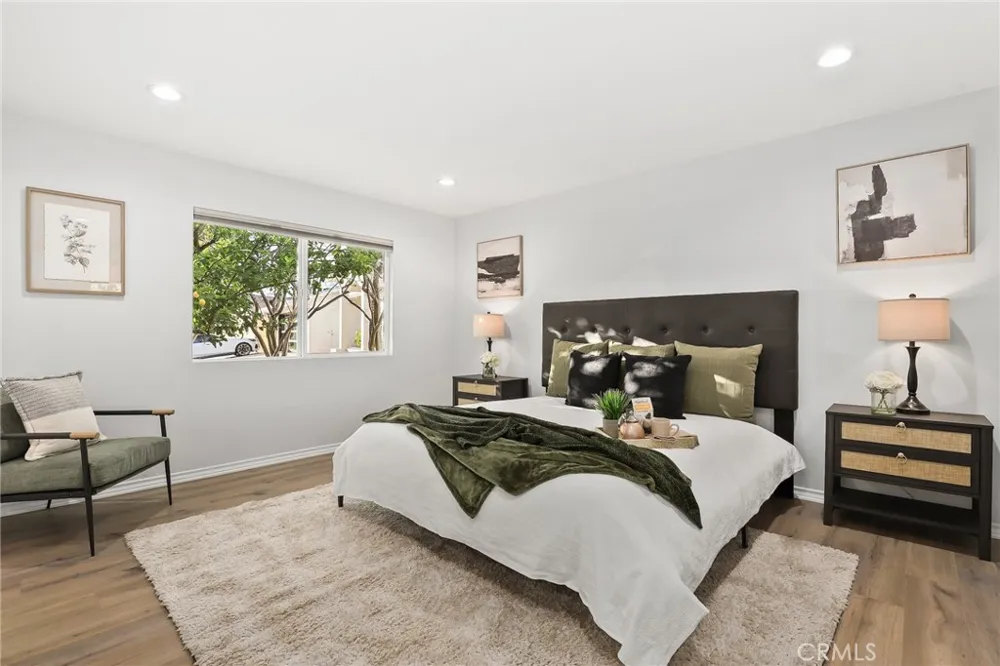 10000 Amestoy Avenue Northridge, CA 91325