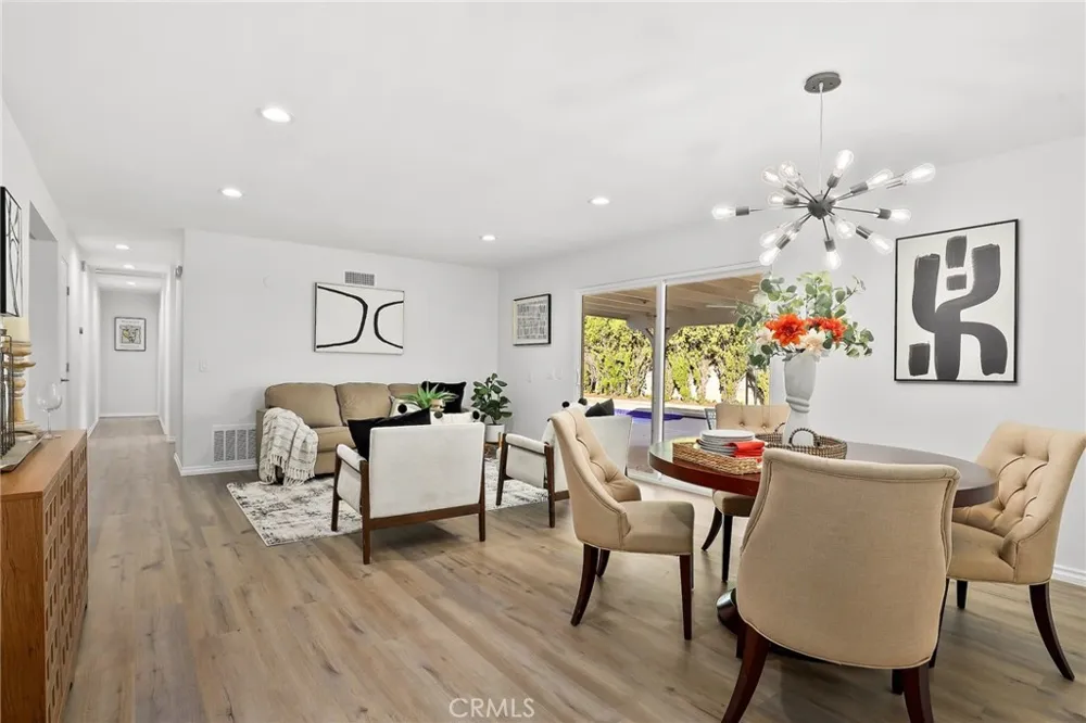 10000 Amestoy Avenue Northridge, CA 91325