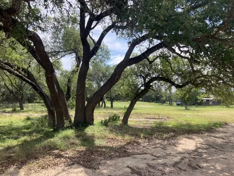 1050 Harmon Hills Road