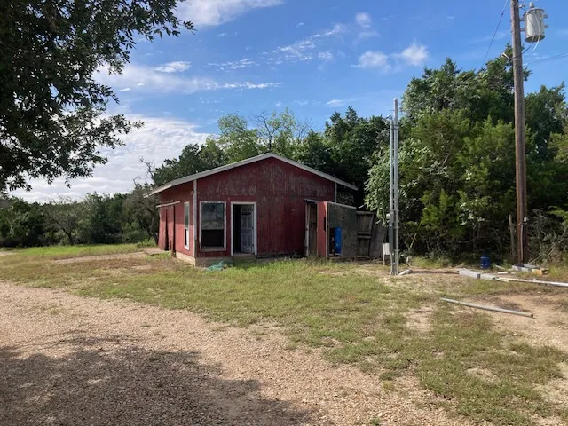 1050 Harmon Hills Road Dripping Springs, TX 78620