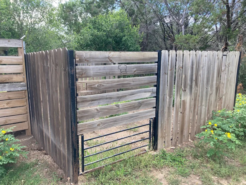1050 Harmon Hills Road Dripping Springs, TX 78620
